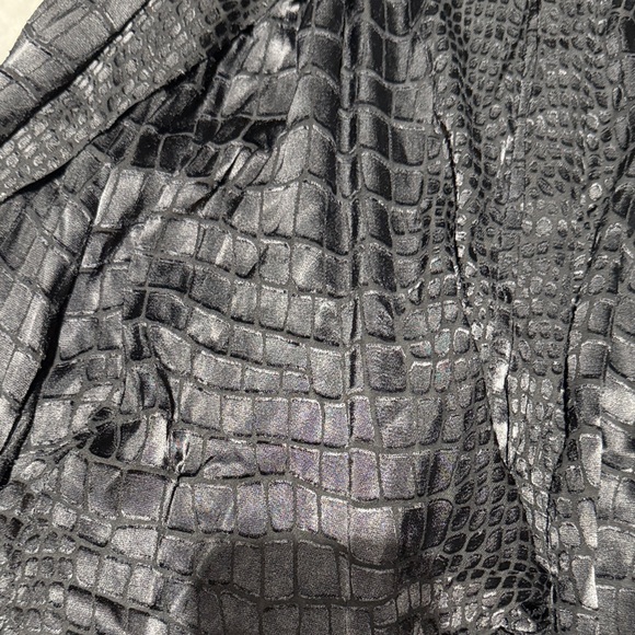 Versace Black Textured Women's Top - Picture 4 of 4